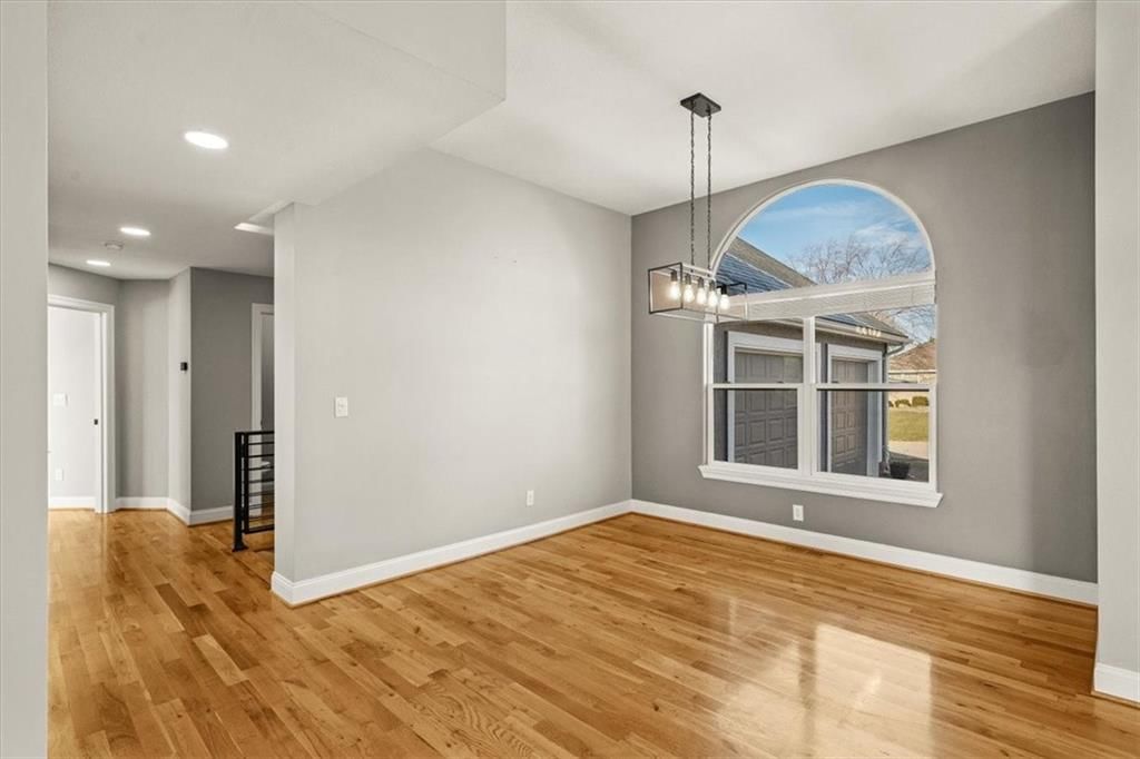 604 Canyon Drive — photo 7