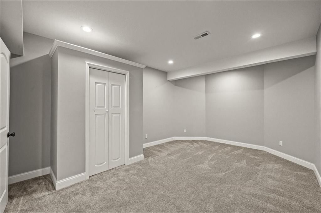 604 Canyon Drive — photo 27