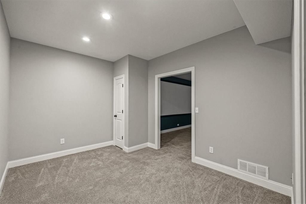 604 Canyon Drive — photo 30