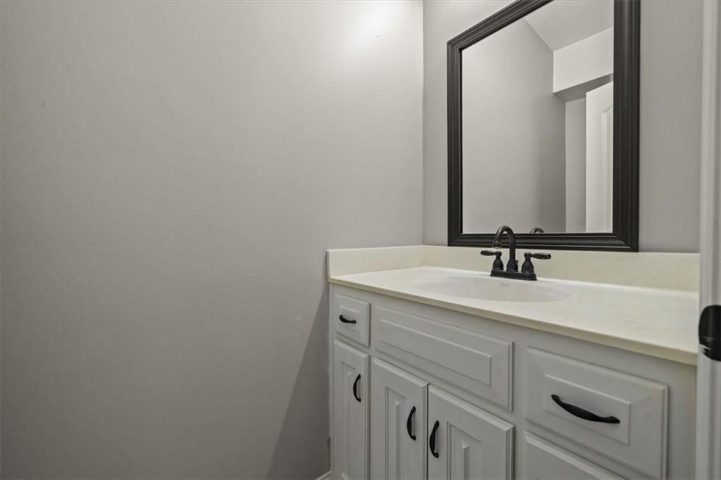 604 Canyon Drive — photo 31