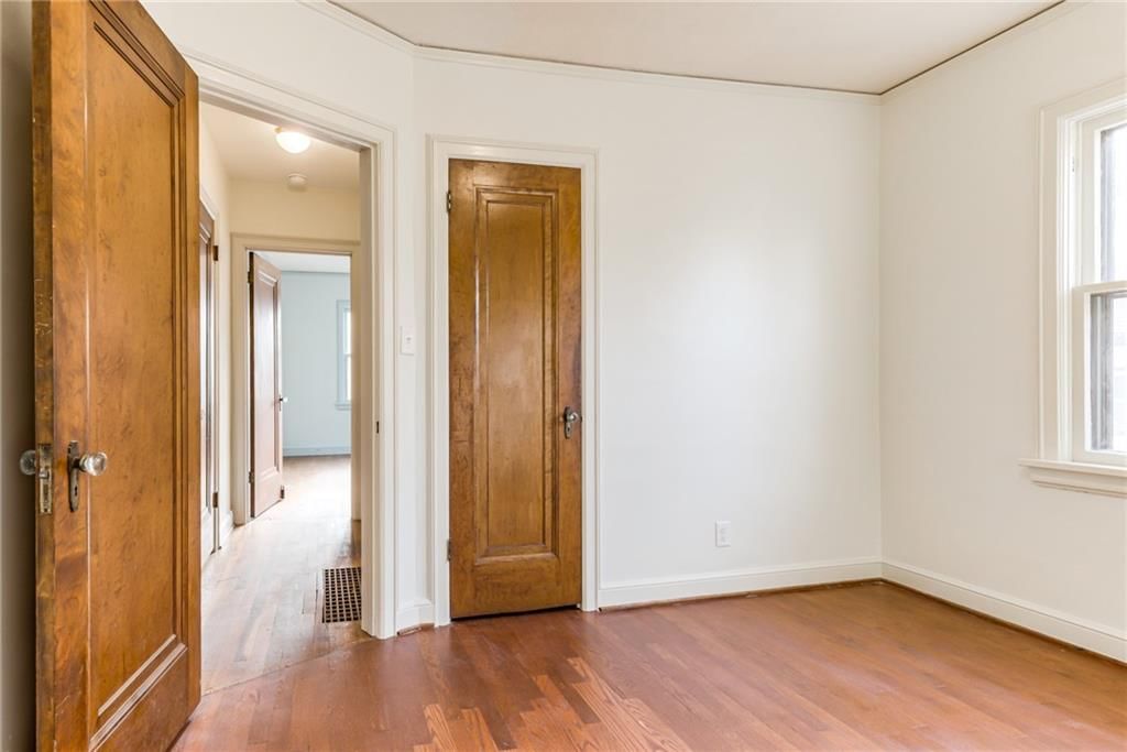 1005 W 77 Terrace — photo 18