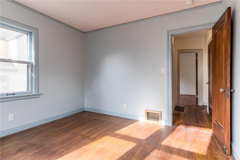 1005 W 77 Terrace — photo 21