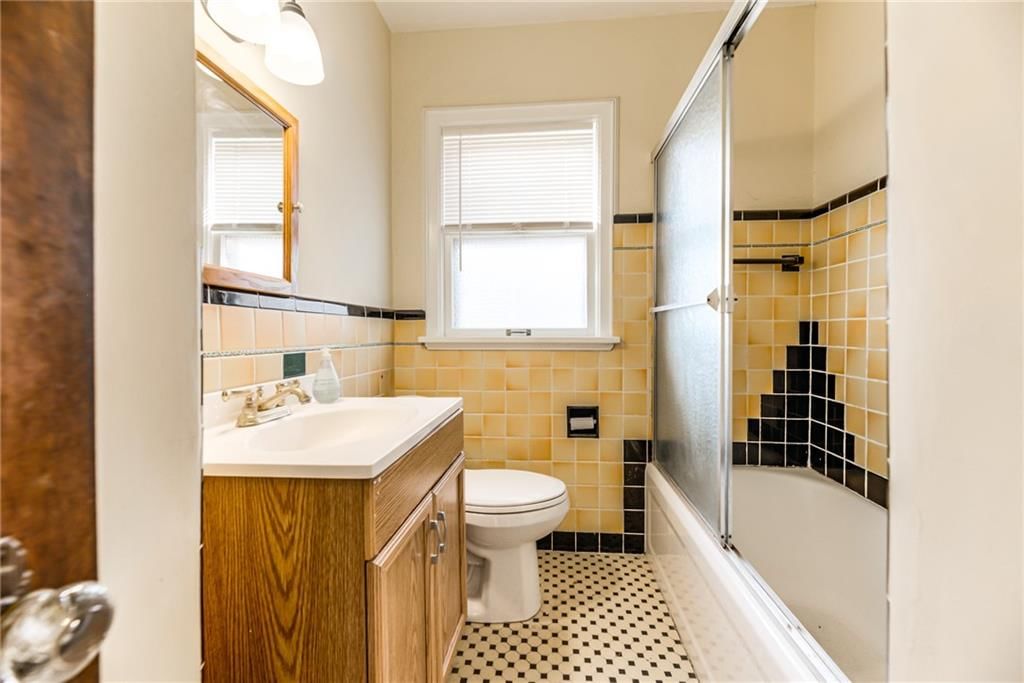 1005 W 77 Terrace — photo 22