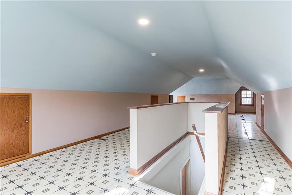 1005 W 77 Terrace — photo 24