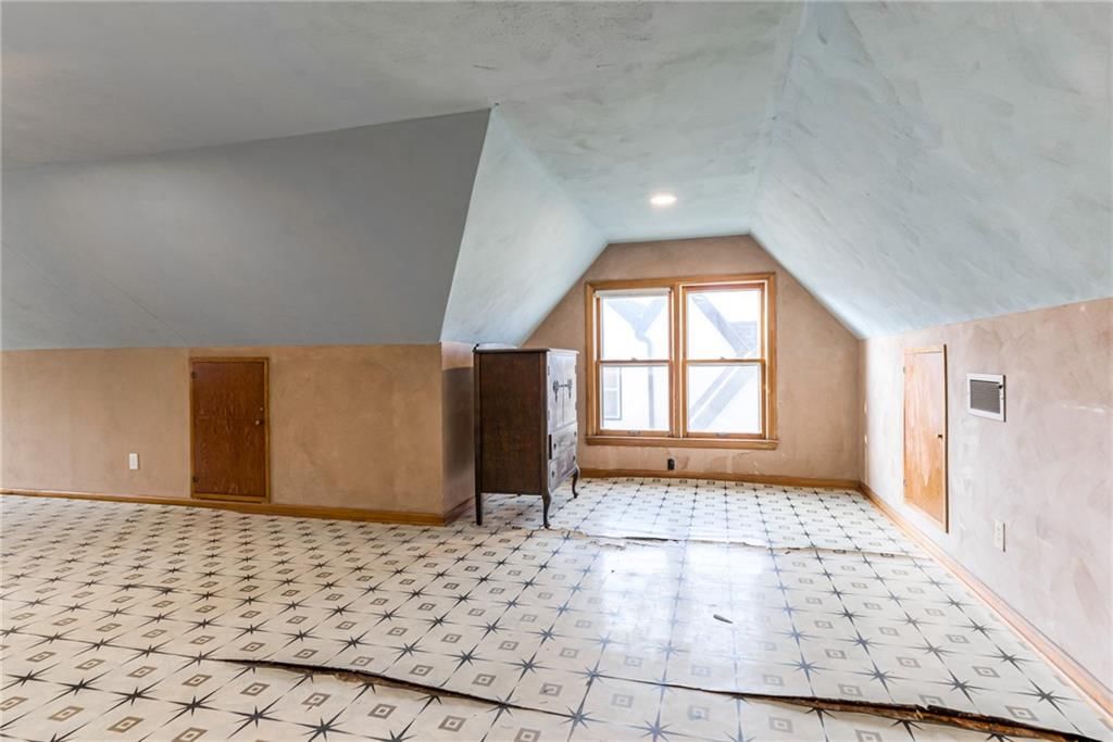 1005 W 77 Terrace — photo 27