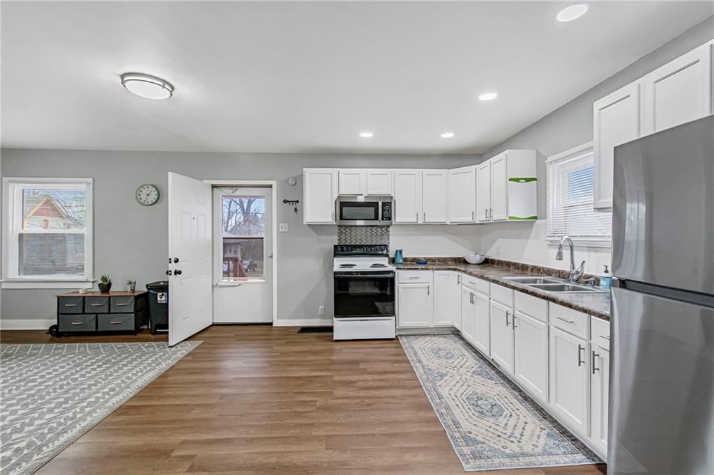 209 S Folger Street — photo 5