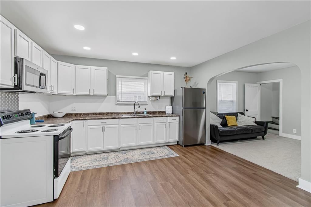209 S Folger Street — photo 7