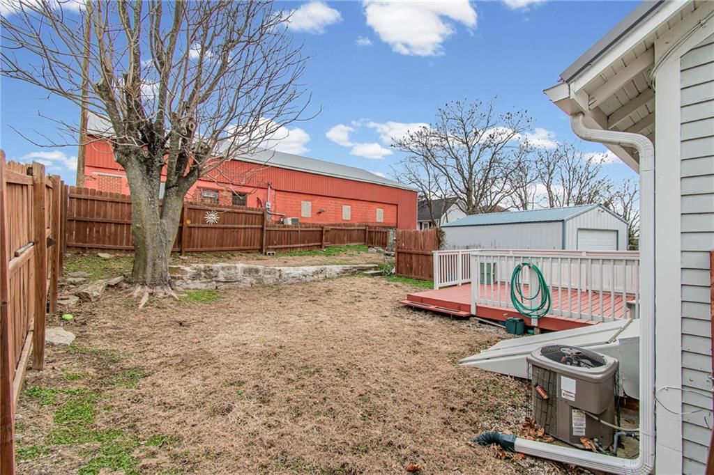 209 S Folger Street — photo 24