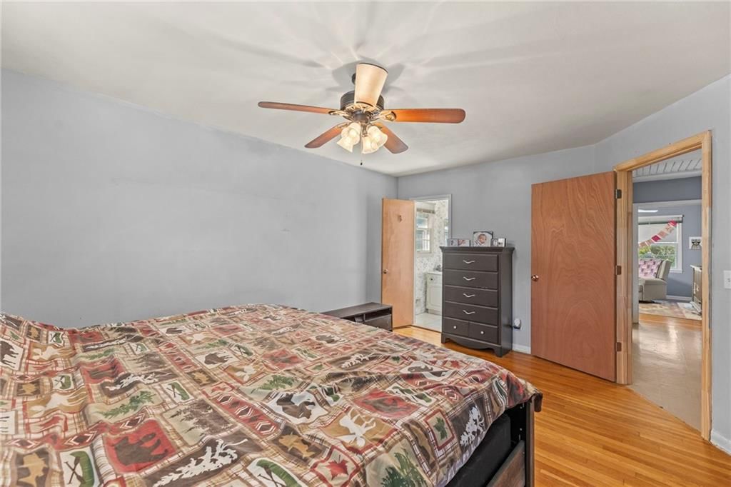 8552 Lafayette Avenue — photo 21
