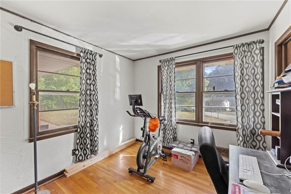 8552 Lafayette Avenue — photo 27