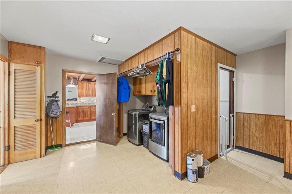 8552 Lafayette Avenue — photo 31