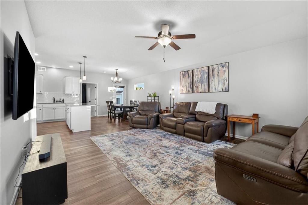 12505 S Woodlawn Drive — photo 4