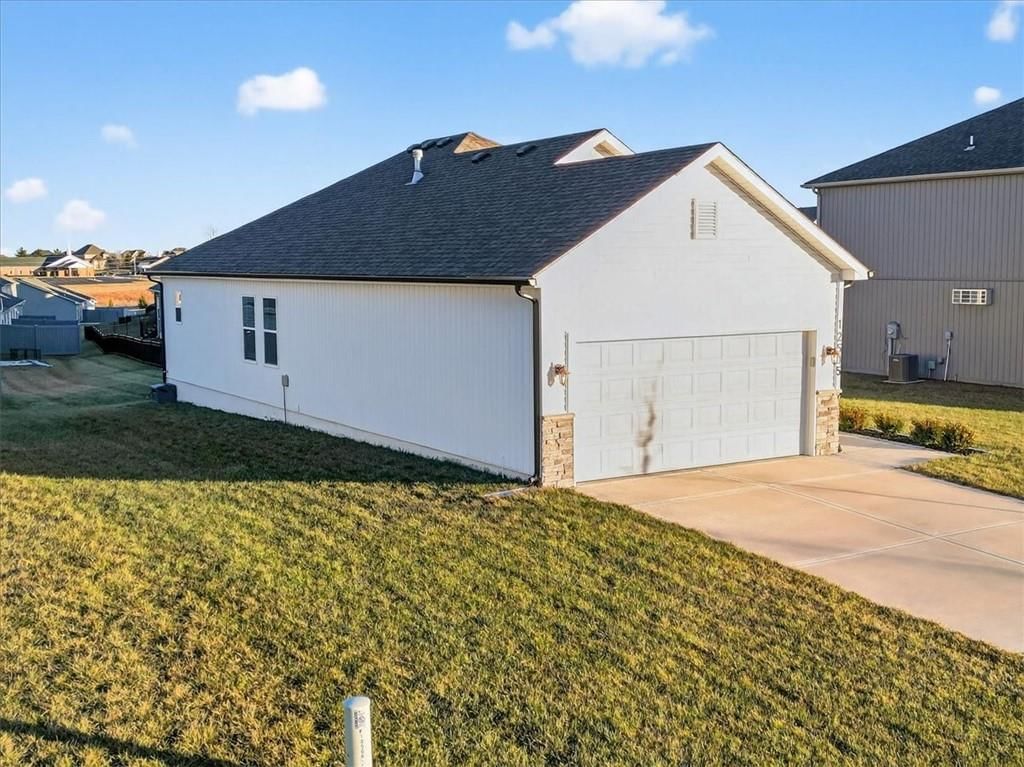 12505 S Woodlawn Drive — photo 34