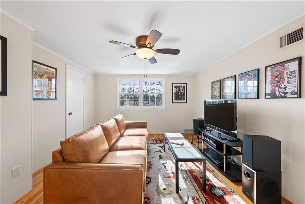 3913 W 67th Terrace — photo 27