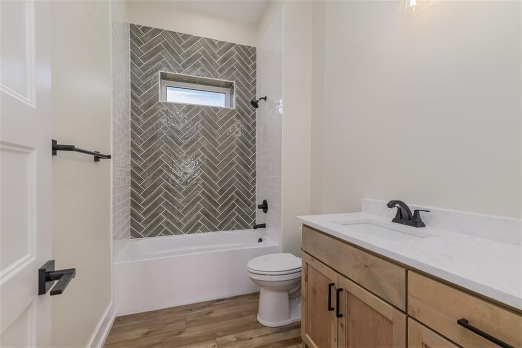 12314 222nd Street — photo 22