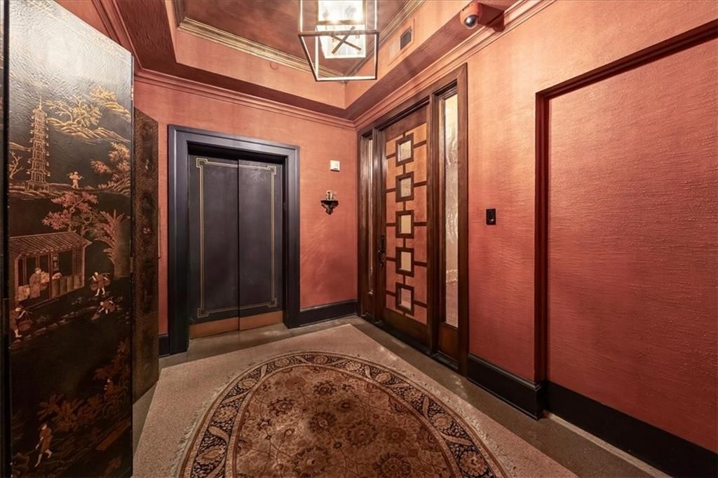 909 Walnut Street — photo 59