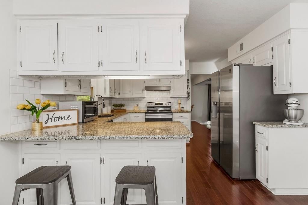 514 SW Raintree Drive — photo 9