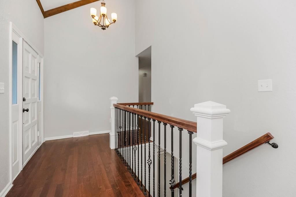 514 SW Raintree Drive — photo 24