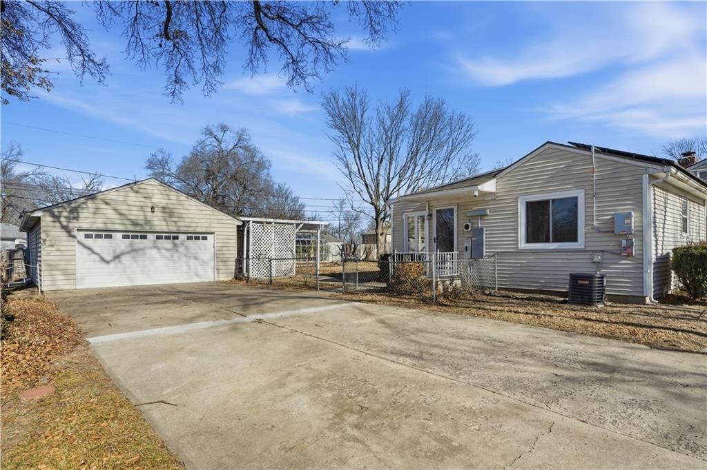 3620 Gibbs Road — photo 5