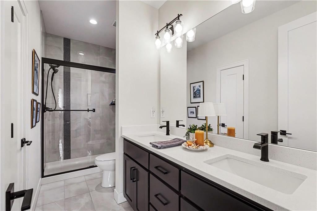 3610 W 158 Terrace — photo 15