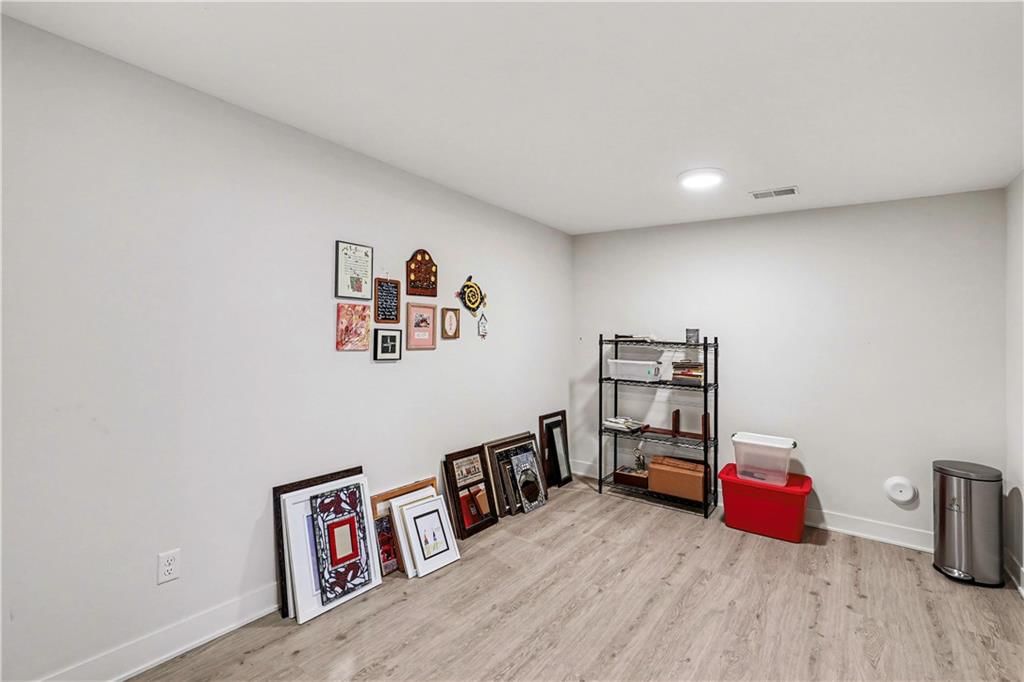 3610 W 158 Terrace — photo 35