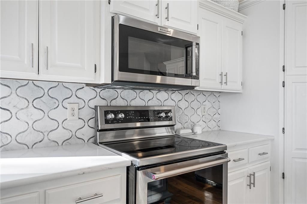 25189 W 150th Terrace — photo 18