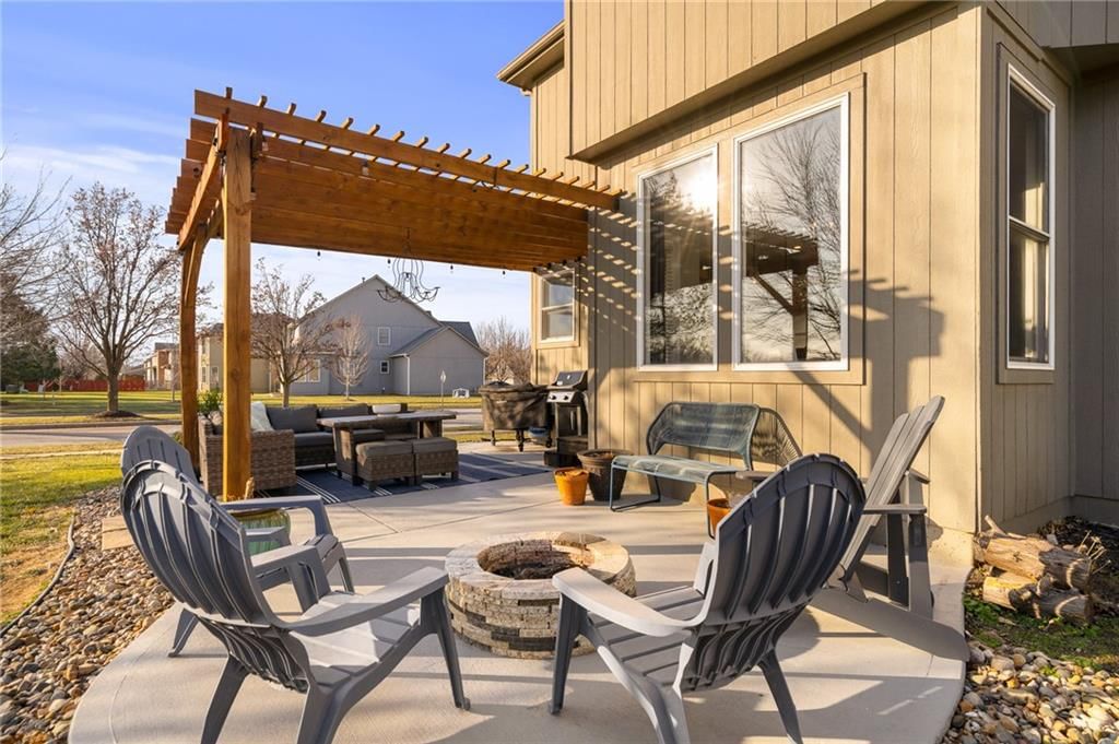 25189 W 150th Terrace — photo 47
