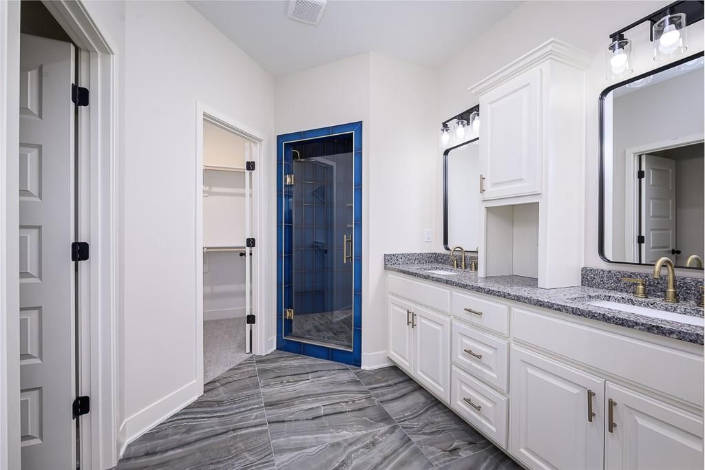 2715 Stoncreek Avenue — photo 14