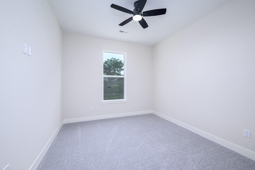 2715 Stoncreek Avenue — photo 22