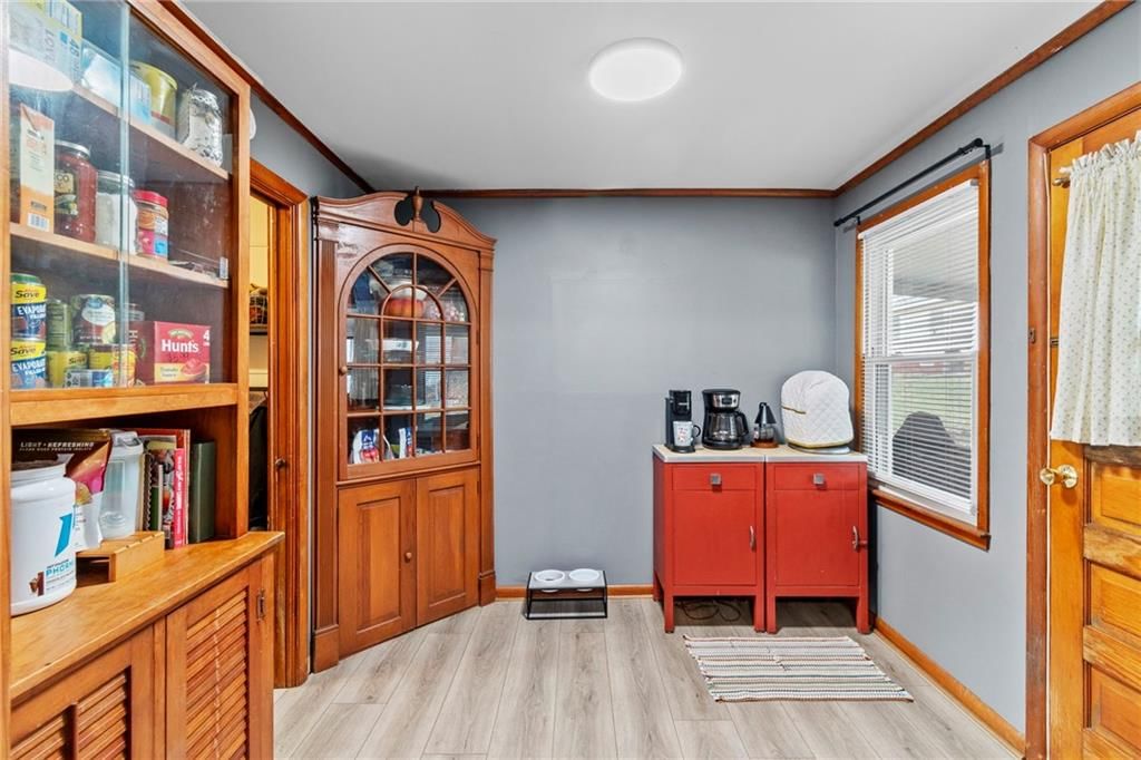 914 N Folger Street — photo 12