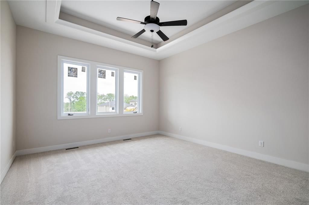 25128 W 141st Terrace — photo 7