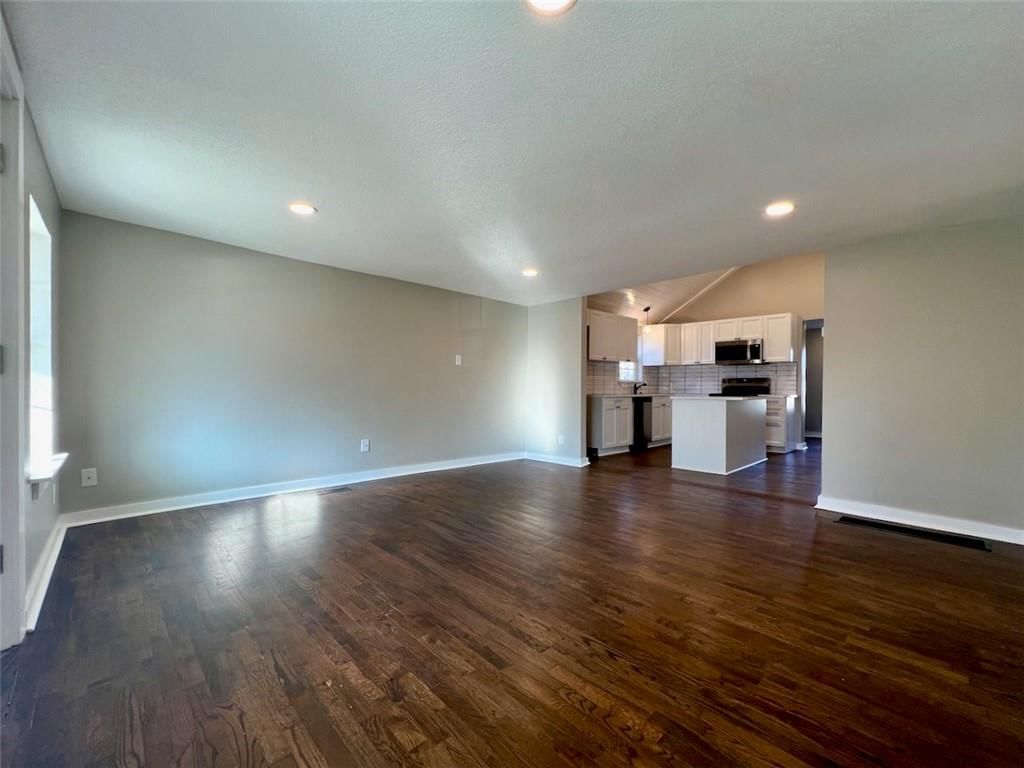 739 Lake Street — photo 5