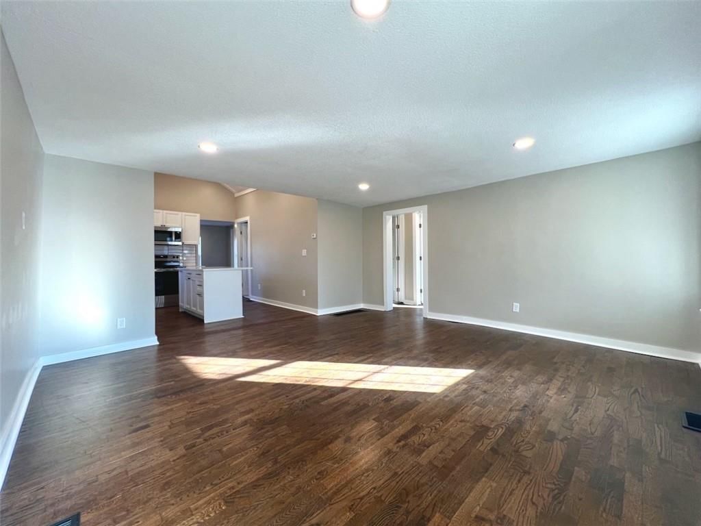 739 Lake Street — photo 6