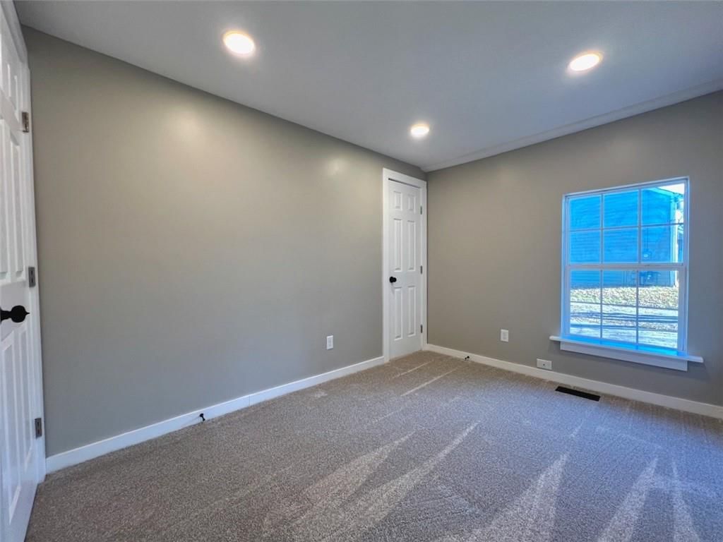 739 Lake Street — photo 10