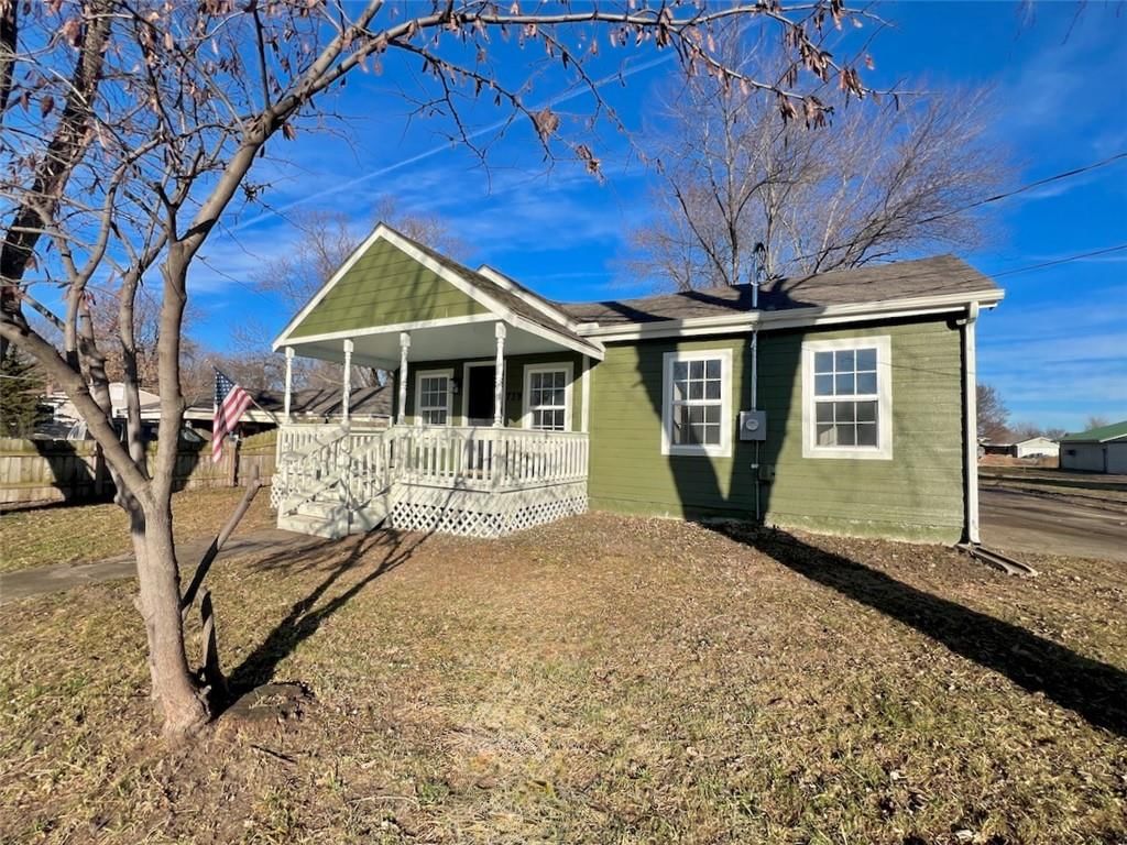739 Lake Street — photo 19