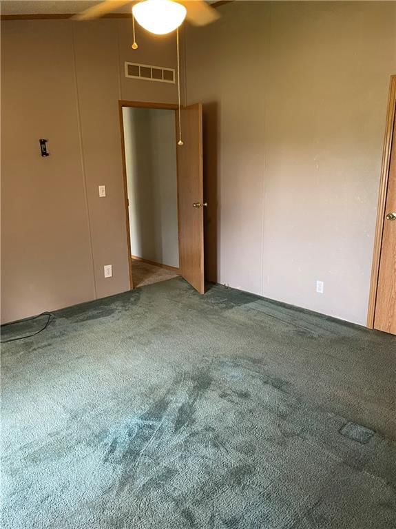 1203 W Grand Street — photo 15
