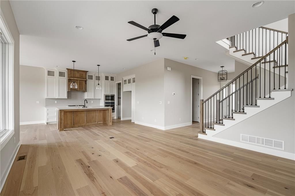 25198 W 141st Street — photo 6