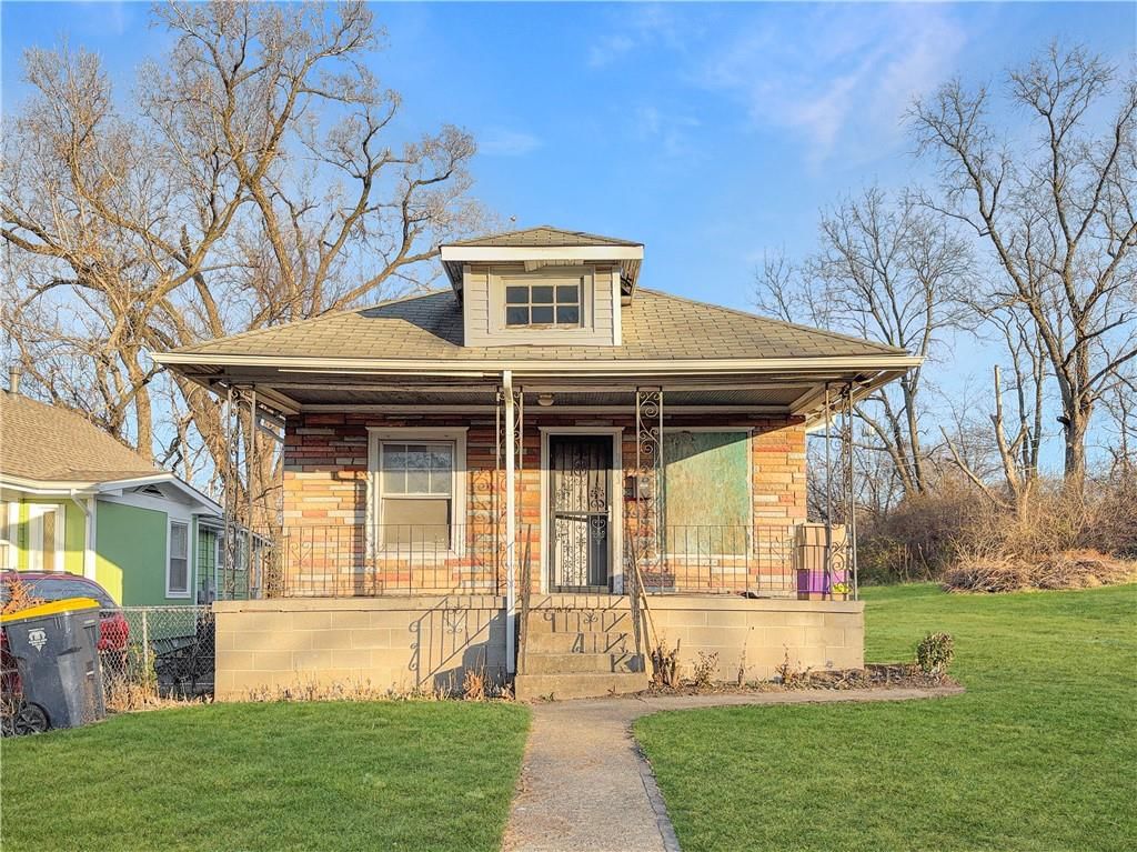 3023 Cleveland Avenue, Kansas City, MO