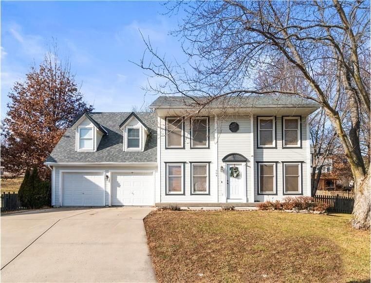 904 Paw Paw Lane, Liberty, MO