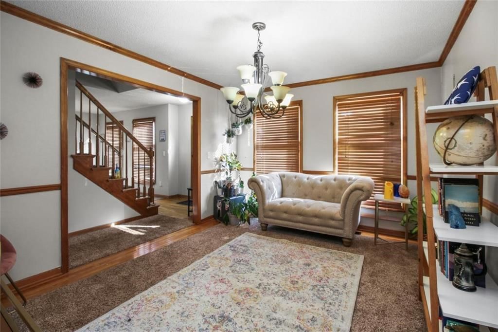 904 Paw Paw Lane — photo 5