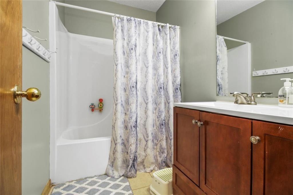 904 Paw Paw Lane — photo 24