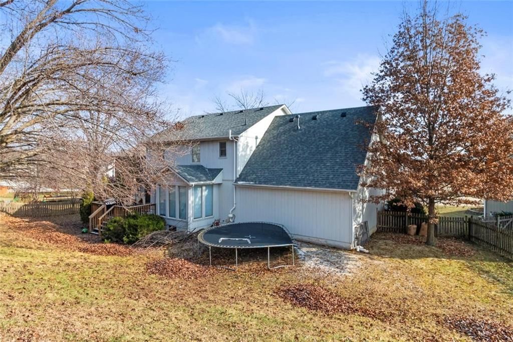 904 Paw Paw Lane — photo 30