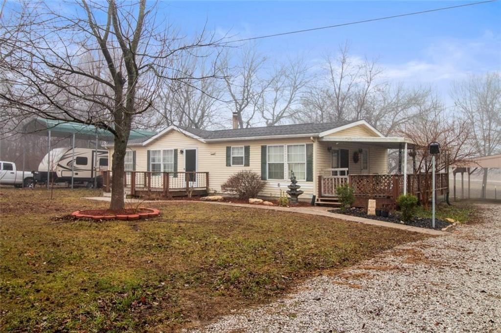 22304 S Buck Drive — photo 3