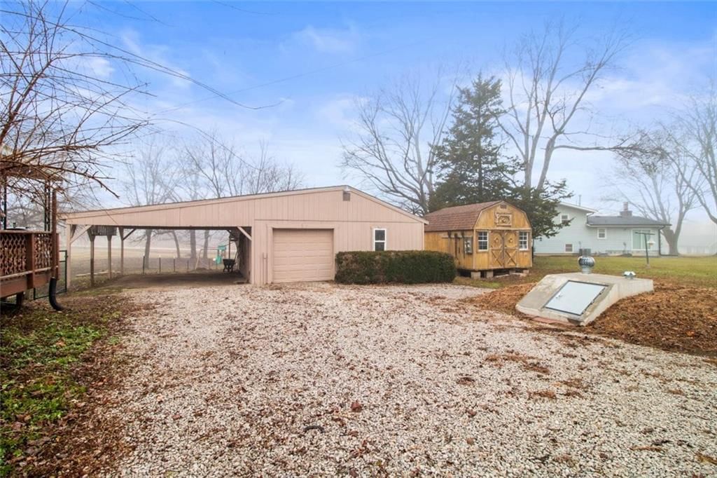 22304 S Buck Drive — photo 4