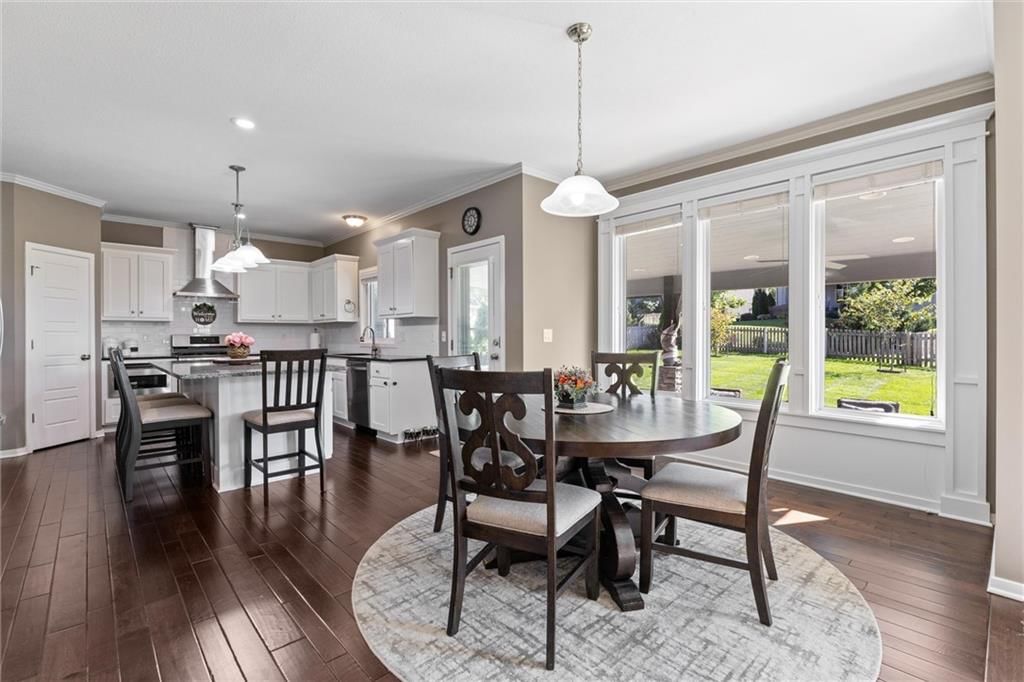 1073 N Sumac Street — photo 10