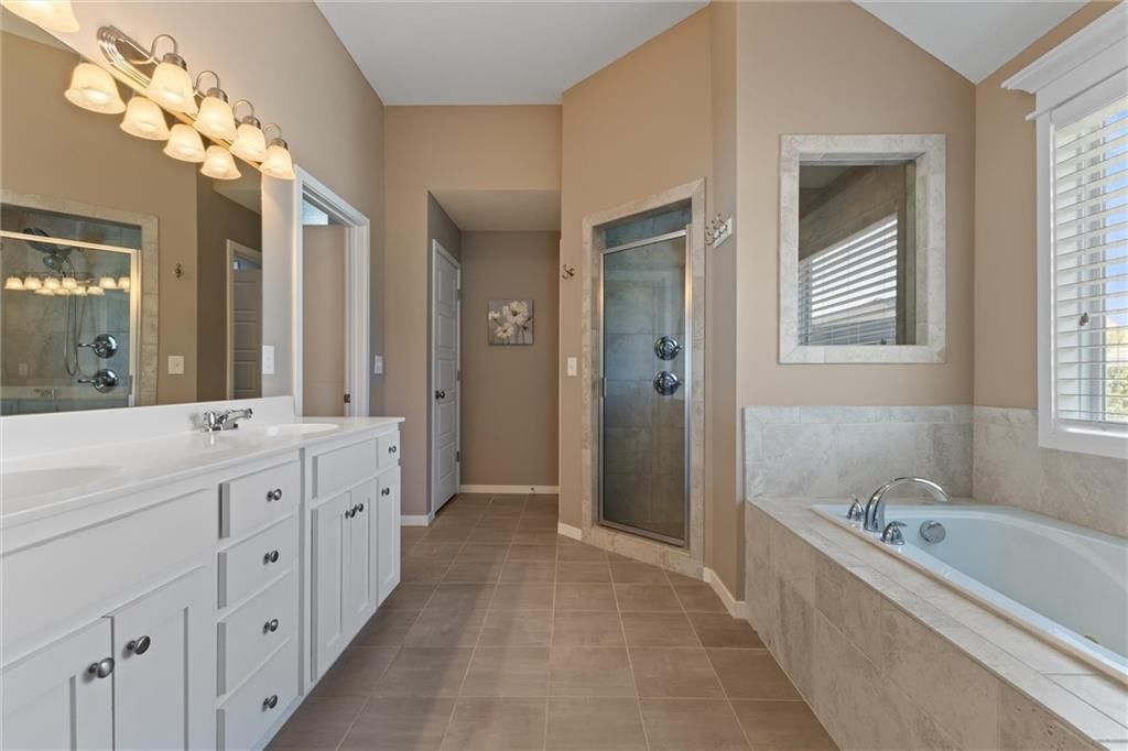 1073 N Sumac Street — photo 14