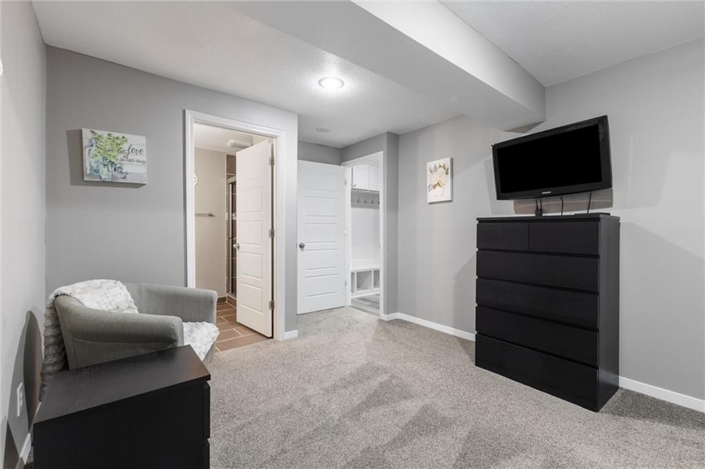 1073 N Sumac Street — photo 20