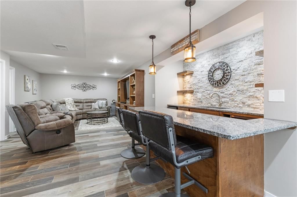 1073 N Sumac Street — photo 23