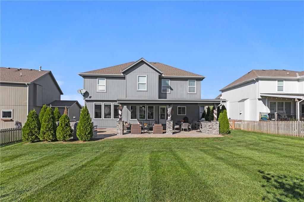 1073 N Sumac Street — photo 29