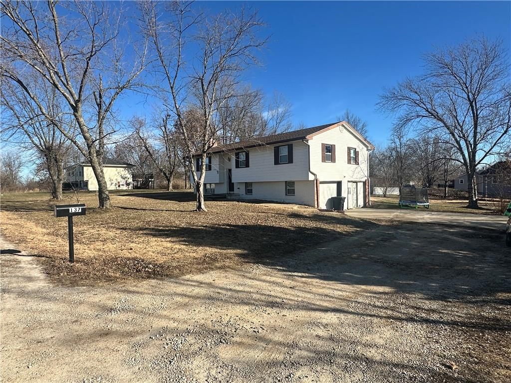 137 NE 1261 N/A — photo 3